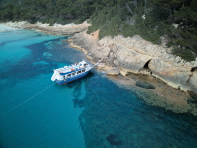 calas menorca con amigo's boat trips
