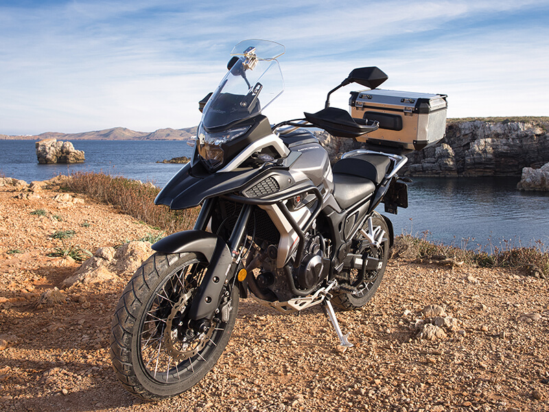 alquilar moto menorca
