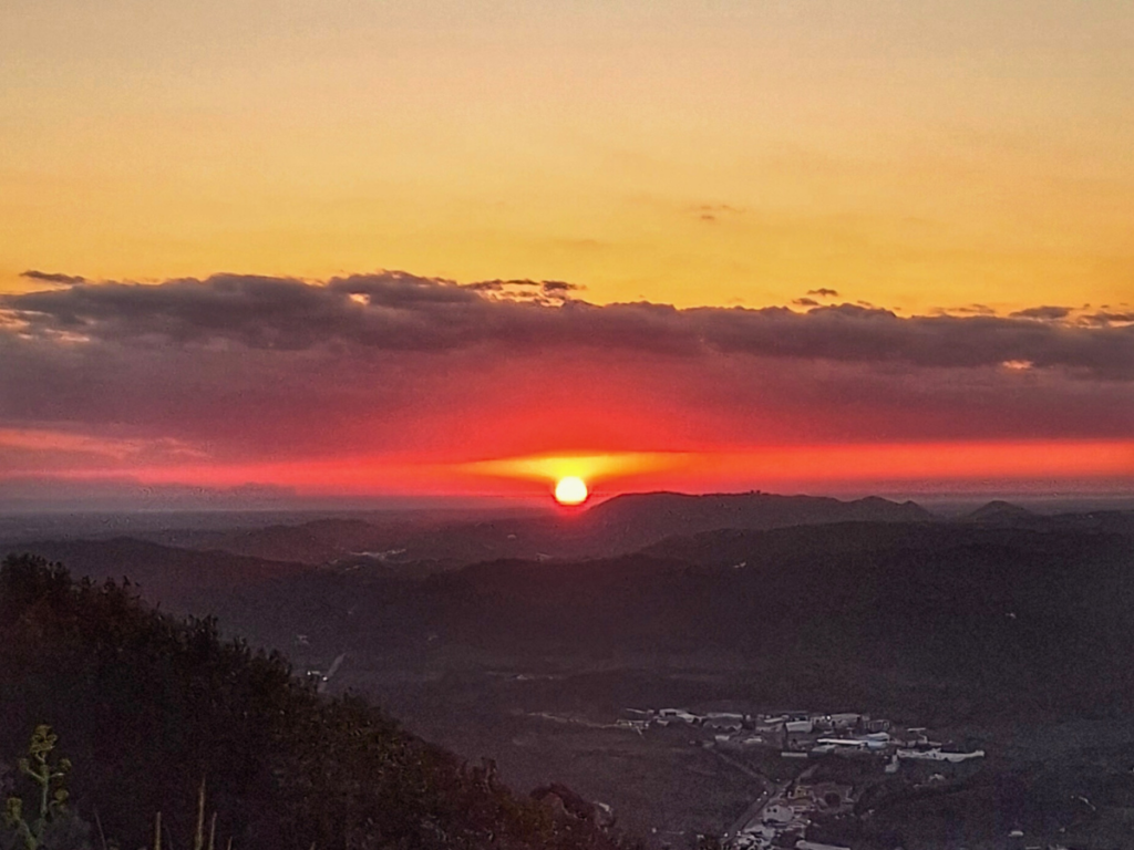 monte toro puesta de sol